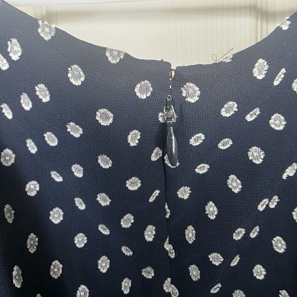 Express Navy Blue White Clip Dot Sweetheart Balloon Sleeve Ruched Blouse Large - Picture 7 of 9